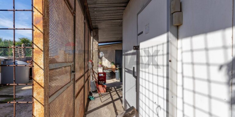 20251028171431-994140-19