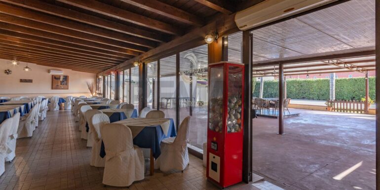 20251028171514-994140-31