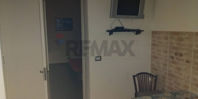 20251028173543-996786-6