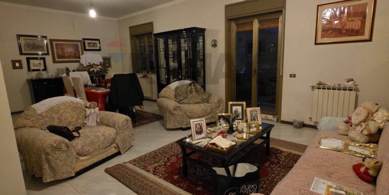 20251028182013-994468-17