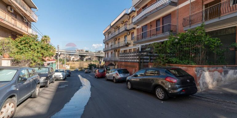 20251029102536-996793-1