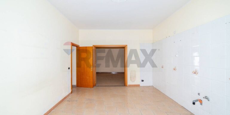 20251029102552-996793-7