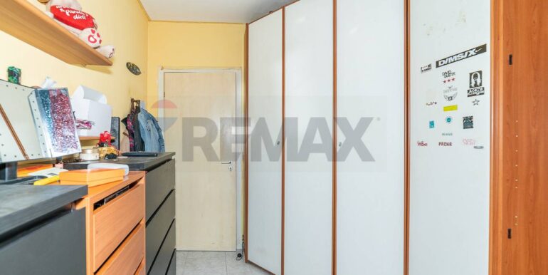 20251029105359-996877-13