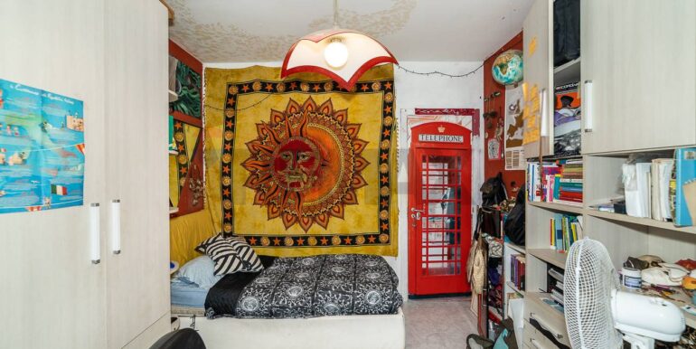 20251029105359-996877-15