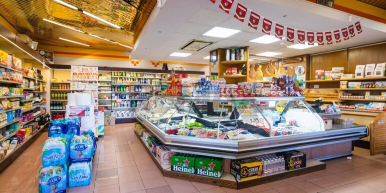 20251029110303-996888-7