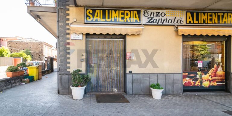 20251029111055-996888-21