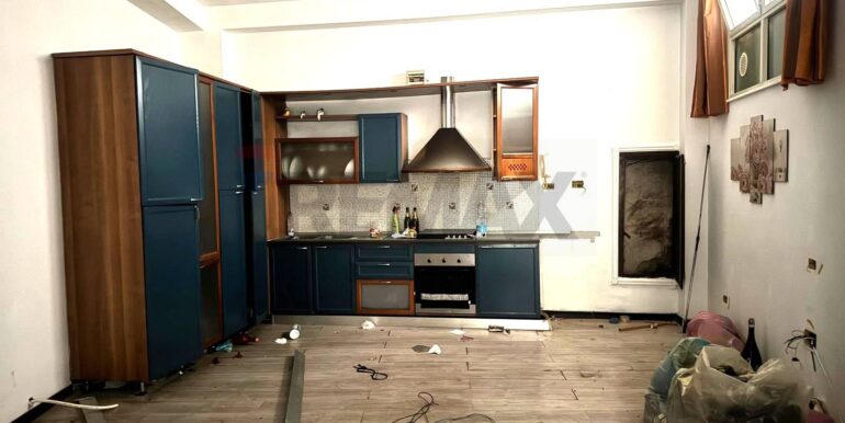 20251029111809-996878-3