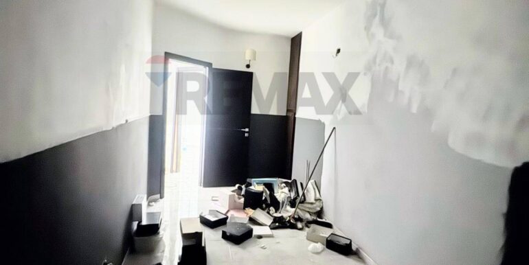 20251029111821-996878-9