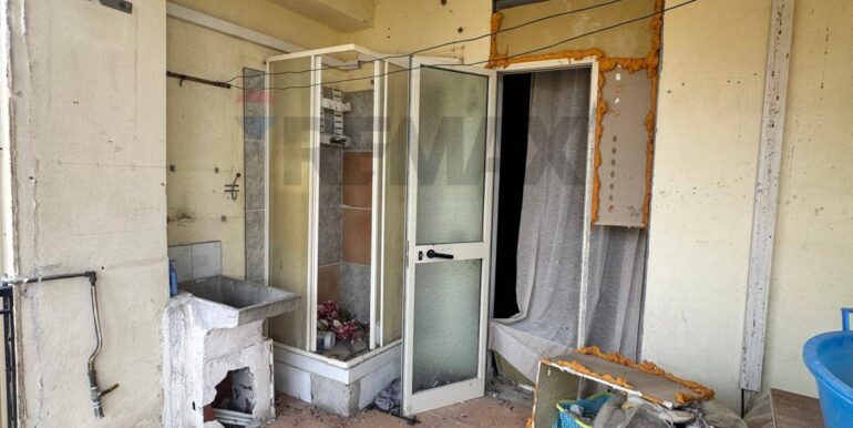 20251029111834-996878-15