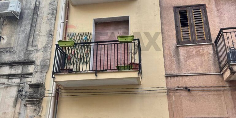 20251029111837-996878-16