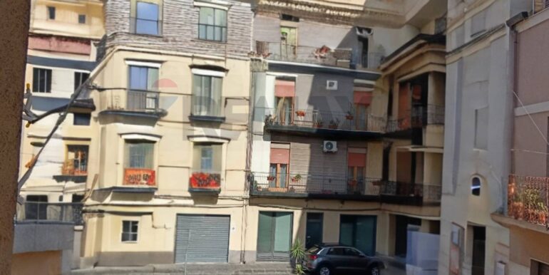 20251029122459-996838-8