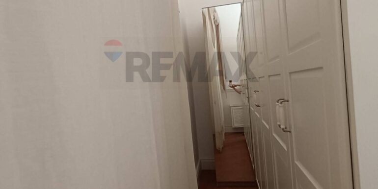 20251029173947-997062-18