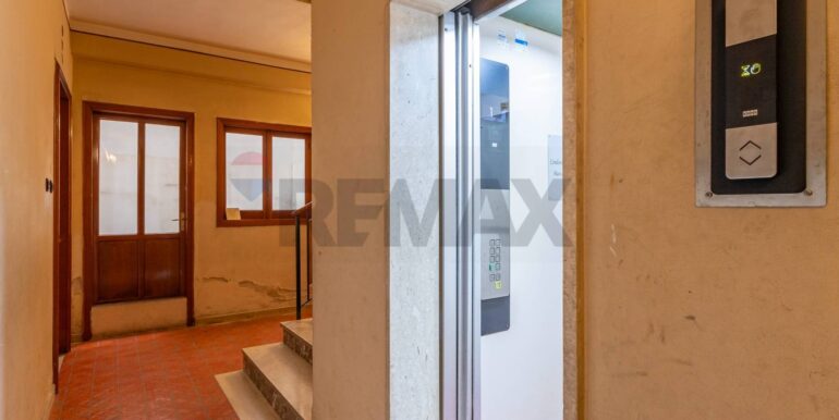 20251029184148-974888-30