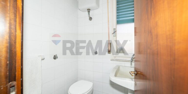 20251030104019-996891-15