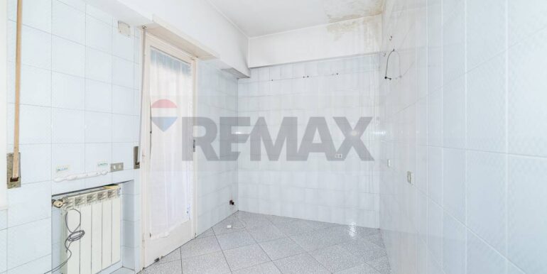 20251030104021-996891-16