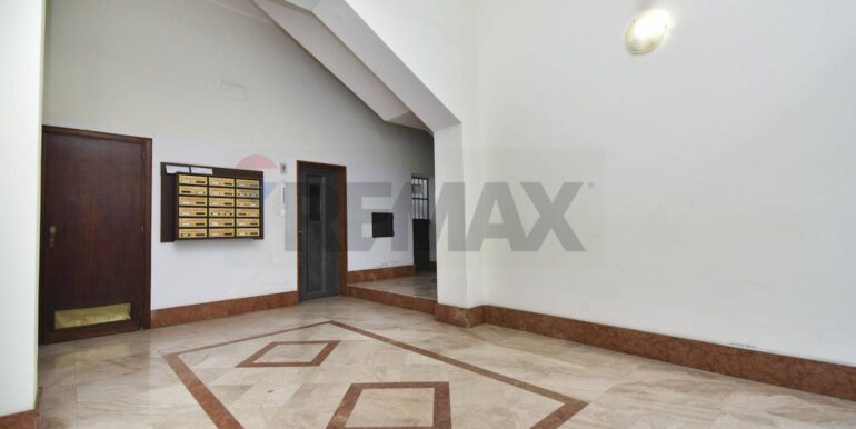 20251030110704-898257-32