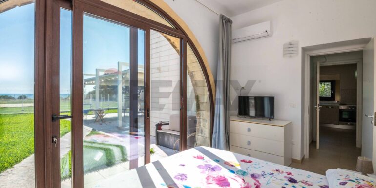 20251030120249-997231-17