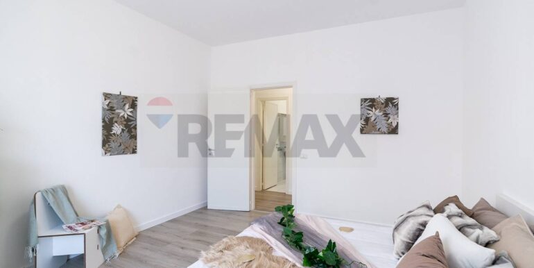 20251030142030-997265-10