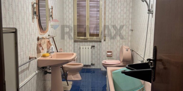 20251030161517-995319-12