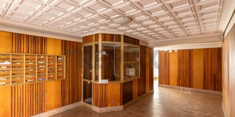 20251030182214-997335-3