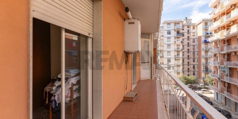 20251030182242-997335-12