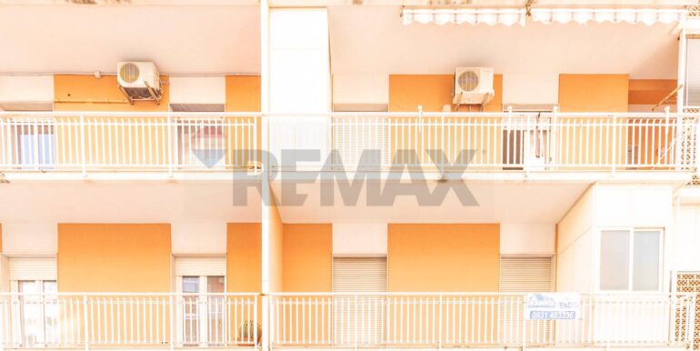 20251030182302-997335-18