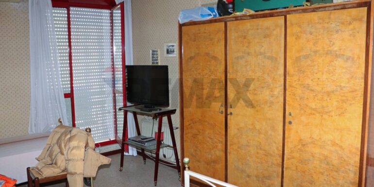 20251030204002-997373-10