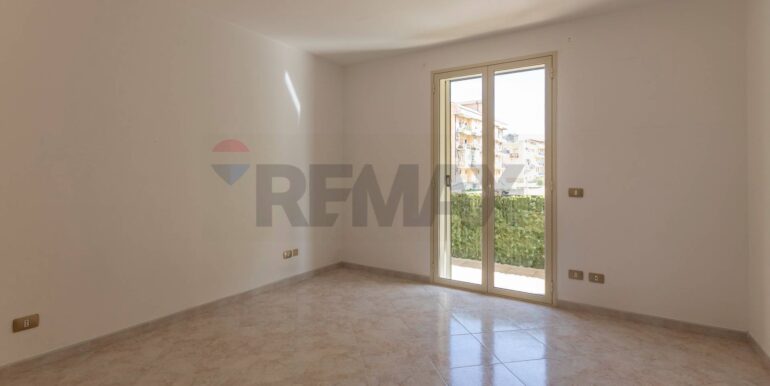 2025103093804-994401-45