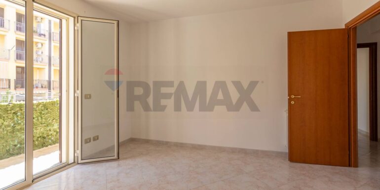 2025103093807-994401-46