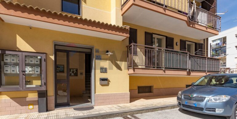 2025103093828-994401-53