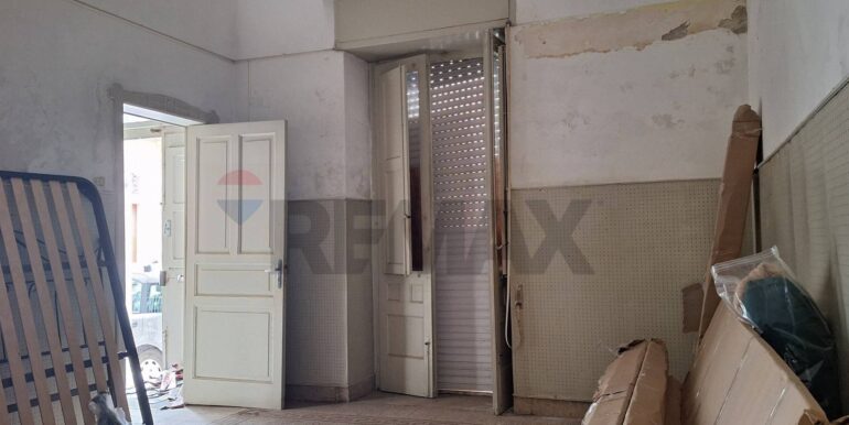 20251031100130-997393-3