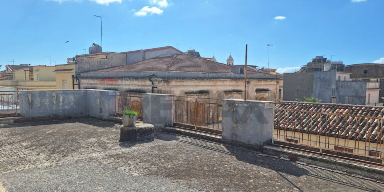 20251031100203-997393-17