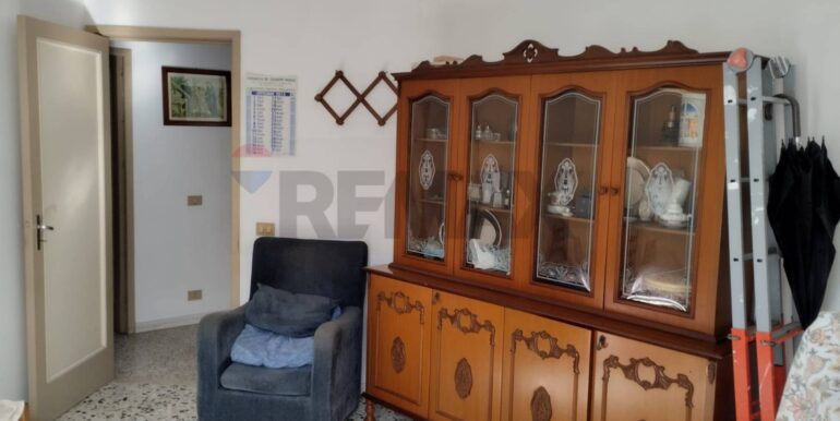 20251031111614-997442-10