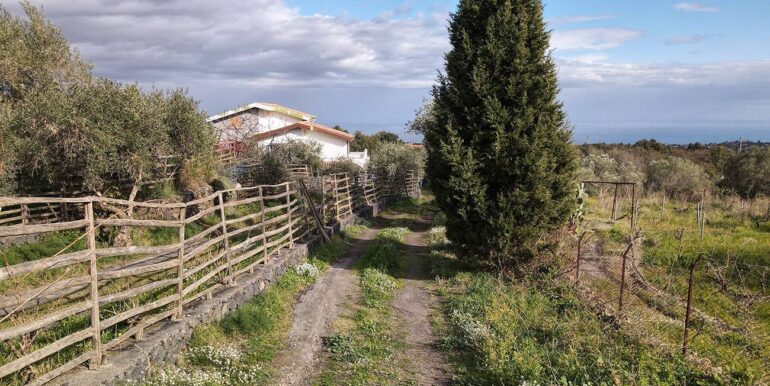 20251031120417-997476-5