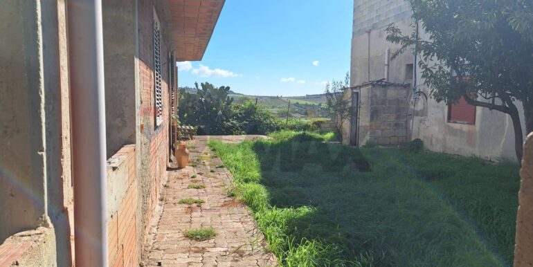 20251031121650-997457-2