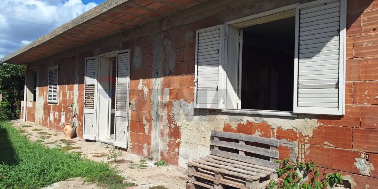 20251031121652-997457-3