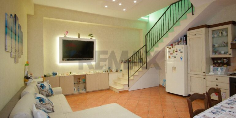 20251031143634-996835-11