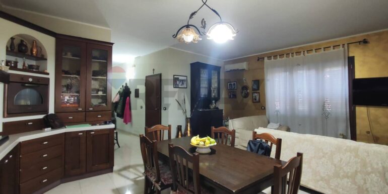 20251031174217-997609-4