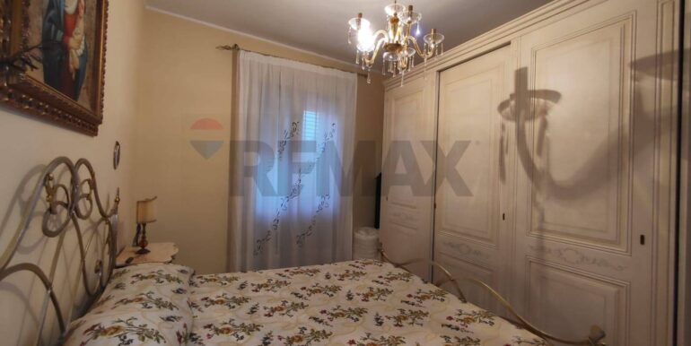 20251031174814-997609-15