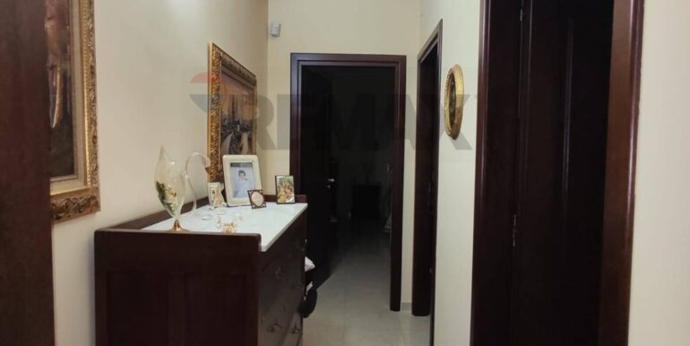 20251031174818-997609-18