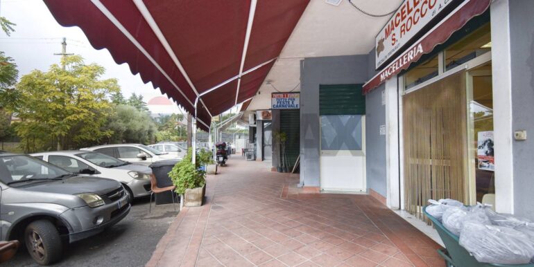 20251031182745-997630-3