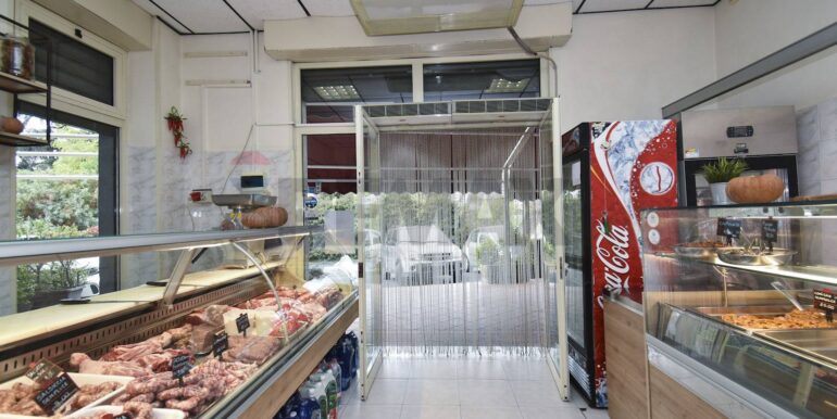 20251031182758-997630-7