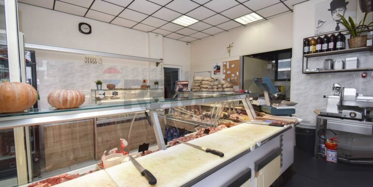 20251031182807-997630-9