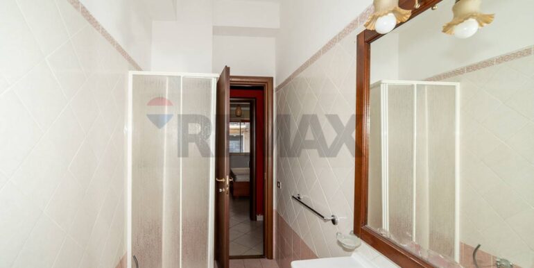 20251031191832-997644-12