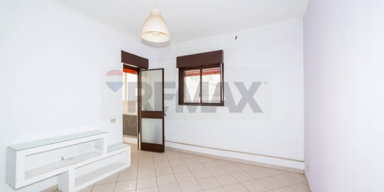 20251031191848-997644-18