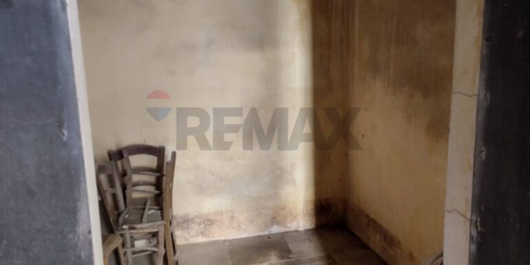 20251031221001-997657-3