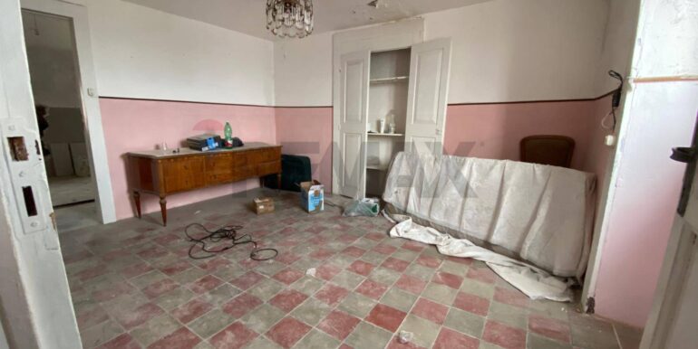 20251101110343-997407-19