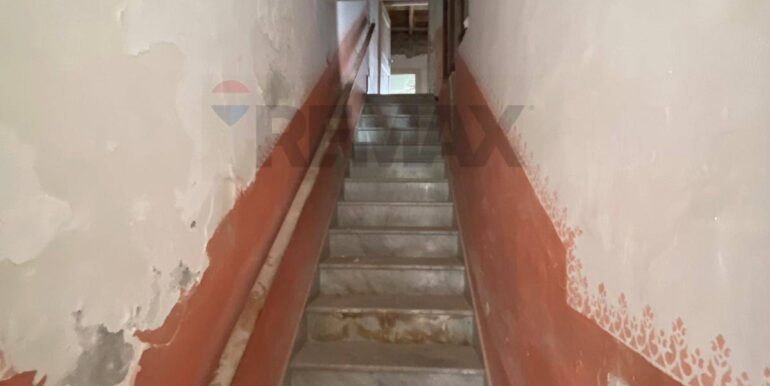 20251101110345-997407-20