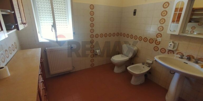 20251101113433-997680-1