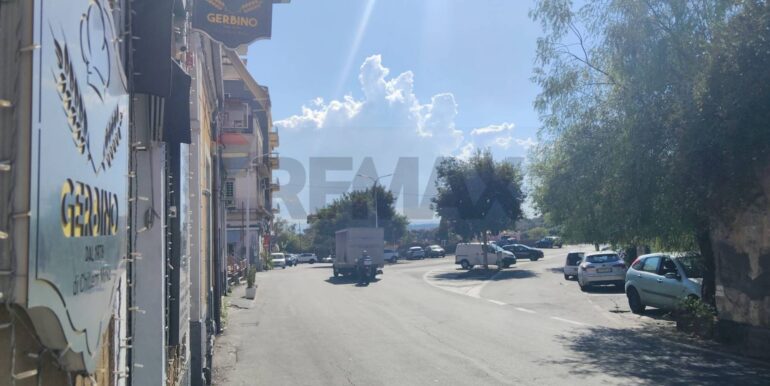 20251102182558-997705-4